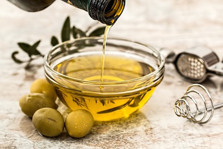Olivenöl Gesichtspeeling